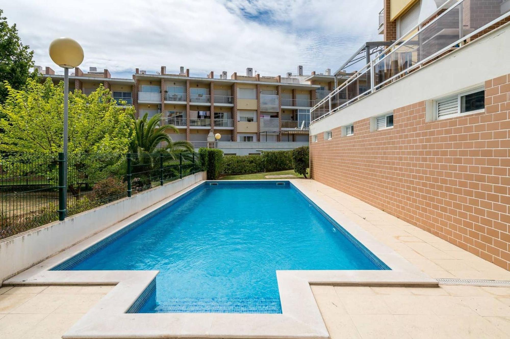 2 Bedroom Relax In Alvor By Innkeeper Esterno foto