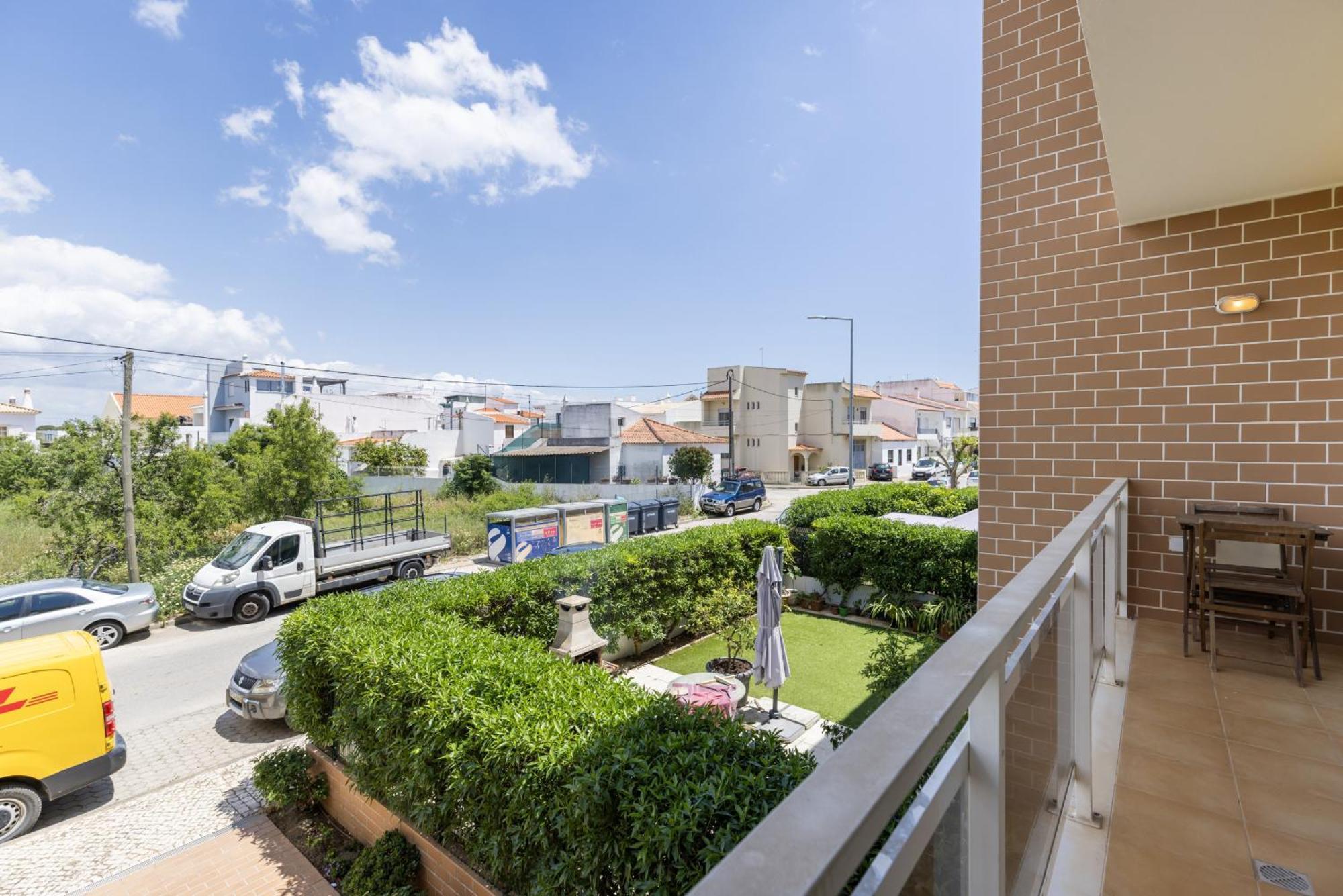 2 Bedroom Relax In Alvor By Innkeeper Esterno foto
